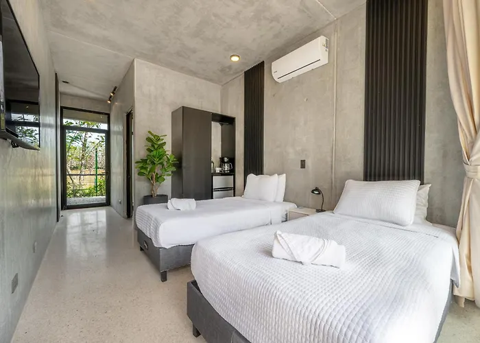 Hotel Nelblu Flamingo *